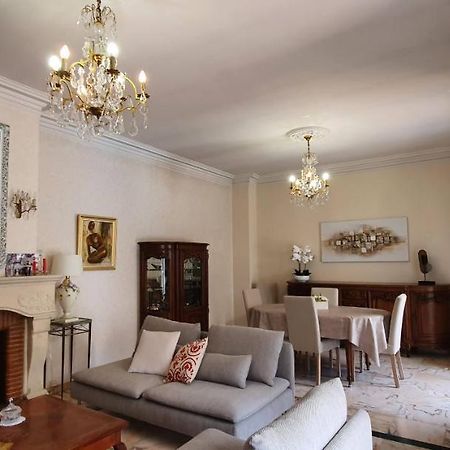 La Casa De Margarita Y Sisco, Villa Avec Piscine Carcassonne Bagian luar foto