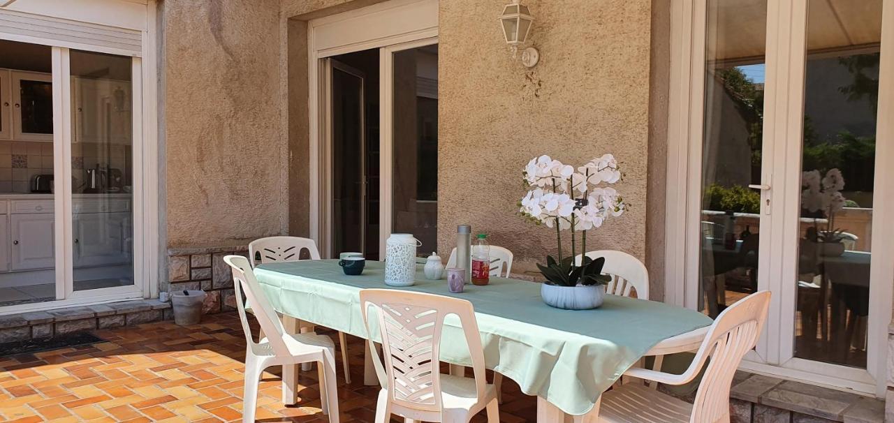La Casa De Margarita Y Sisco, Villa Avec Piscine Carcassonne Bagian luar foto